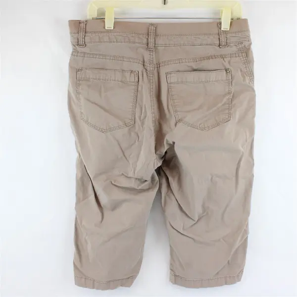 Lee Solid Beige/Khaki Relaxed Fit Knee Length Pants Outdoor Women's Size 10 M