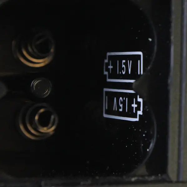 Nissin 28TXP Flash and Manual - Used Parts/Reference Guide