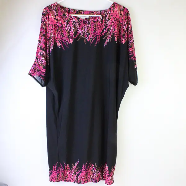 Dressbarn Black and Pink Gold Shoulder Dolman Sleeve Dress Women's Size 4