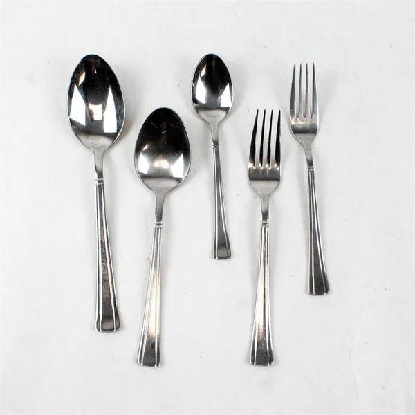 Mixed lot of  5 International 18/10 Stainless Flatware in the pattern INS330