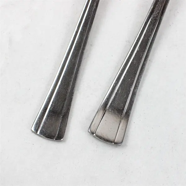 Mixed lot of  5 International 18/10 Stainless Flatware in the pattern INS330