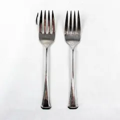Lot of 2 SSS by Oneida Maestro-St. Leger Serving Forks
