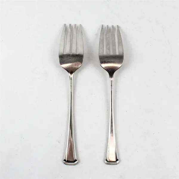 Lot of 2 SSS by Oneida Maestro-St. Leger Serving Forks