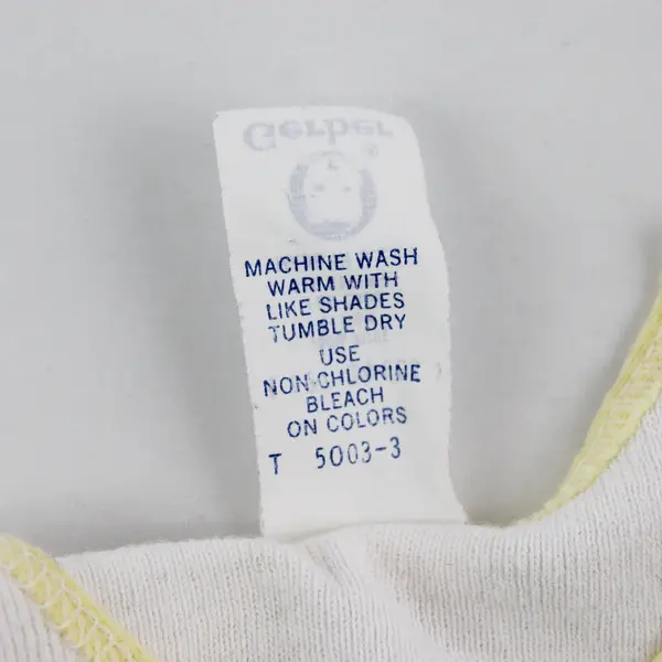 Vintage Gerber Teddy Bear Print Cotton T-Shirt Baby's Size Large 27-34 Lbs