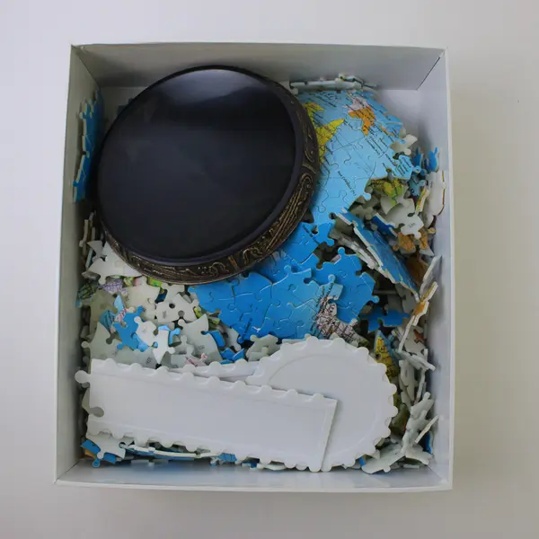 Esphera 360 Degree 3D Plastic Spherical 960 Piece Jigsaw Puzzle w/Stand Complete