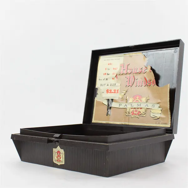 Vintage House of Windsor Palmas Empty Brown Plastic Cigar Box: 10" x 7-1/2" x 3"