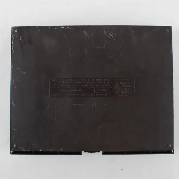 Vintage House of Windsor Palmas Empty Brown Plastic Cigar Box: 10" x 7-1/2" x 3"
