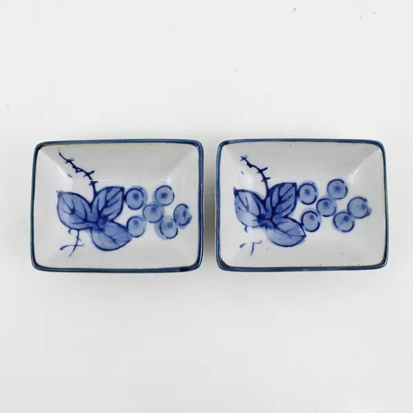 Set of 5 Porcelain Floral Pattern Japanese Soy or Sushi Sauce Dishes