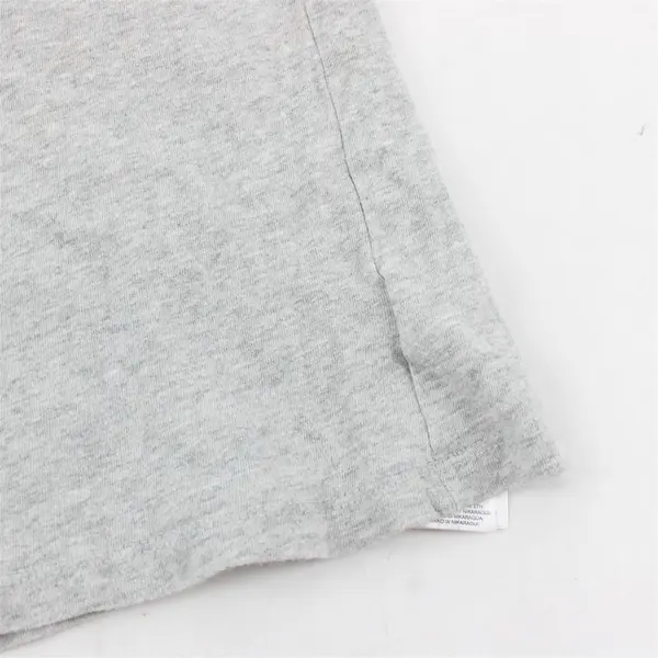 GAP Light Gray Short-Sleeved T-Shirt Kids' Size Small 6-7
