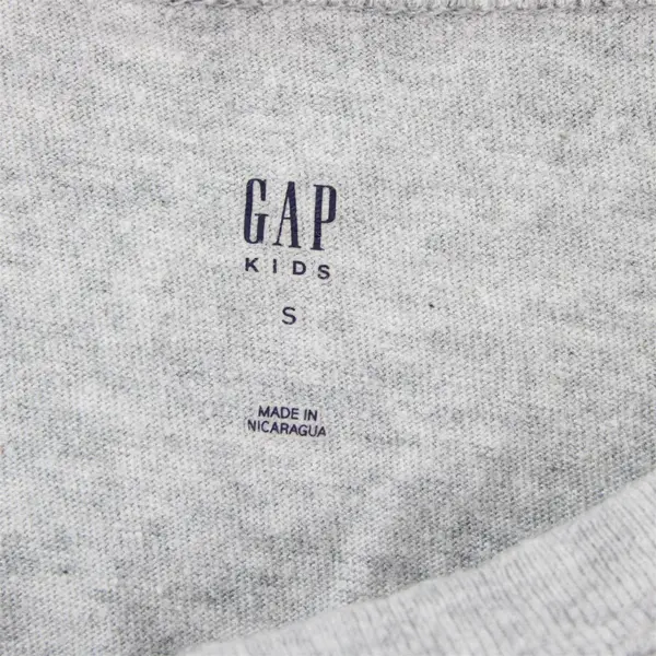 GAP Light Gray Short-Sleeved T-Shirt Kids' Size Small 6-7