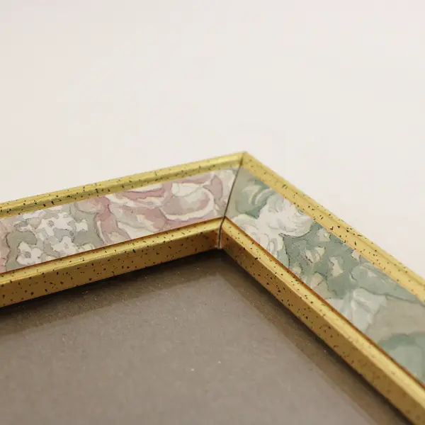 Vintage Floral Picture Frame Gold Tone Trim 11x9 Tabletop/Wall
