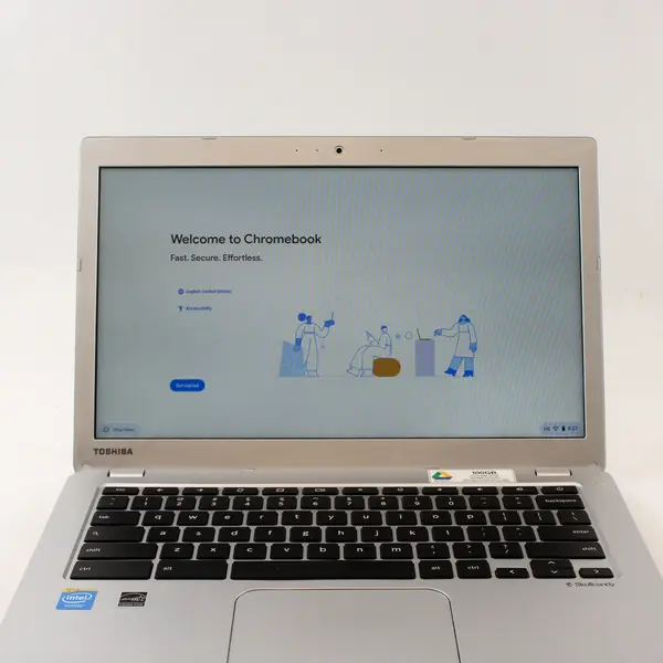 Toshiba Chromebook 2 Skullcandy Silver Laptop w/ Charger & Black Case - Tested