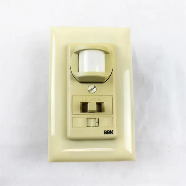 BRK Electronics Motion Sensor Wall Switch Automatic Occupancy Sensor New