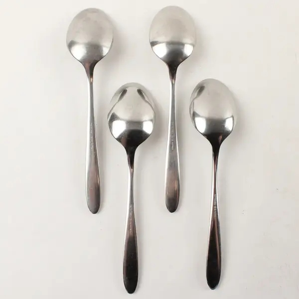 Lot of 4 Retroneu Cascade Stainless Steel Teaspoons 6"