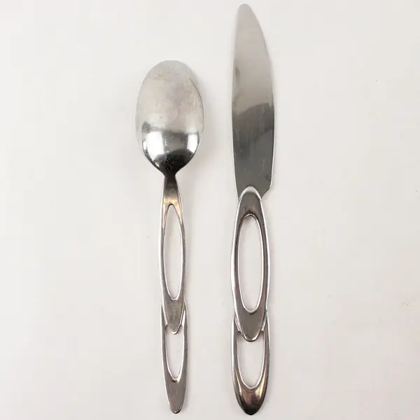 Lot of 2 Retroneu Double Loop Stainless 9.5" Dinner Knife and 8" Oval Soup Spoon