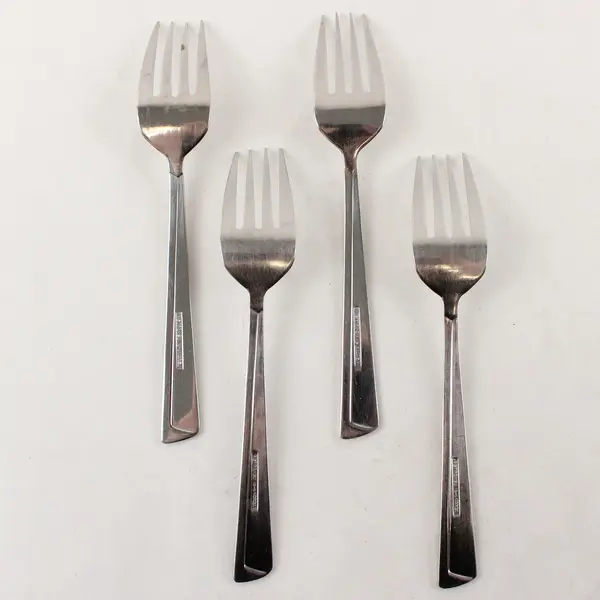 Lot of 4 Retroneu Concept Stainless Steel Salad Forks 6.5"