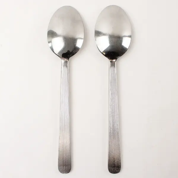 Lot of 2 Retroneu Foliage Stainless Steel 8" Oval Soup Spoons
