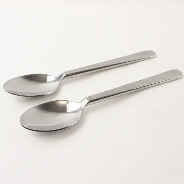 Lot of 2 Retroneu Foliage Stainless Steel 8" Oval Soup Spoons