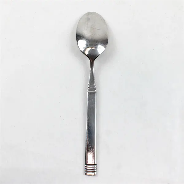 Pfaltzgraff Nuance Stainless Steel Oval Soup Spoon 7.5in