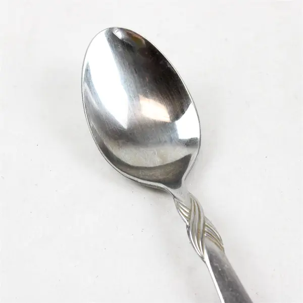 Lot of 4 Retroneu Braid Stainless Steel Oval Soup Spoons 7.5"