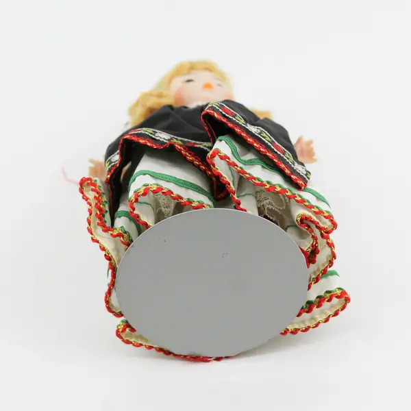 Madame Alexander International Doll Poland 7.5" With Stand
