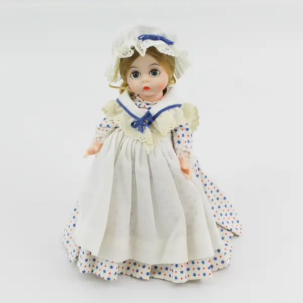 Madame Alexander Doll Betsy Ross 7.5" Doll with Stand No flag