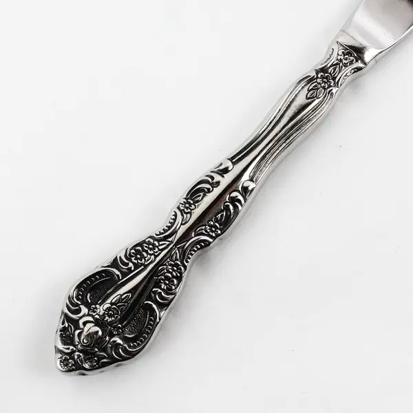 Lot of 2 Oneida Silver Michelangelo Pattern Stainless Hollow Dinner Knives 9" 