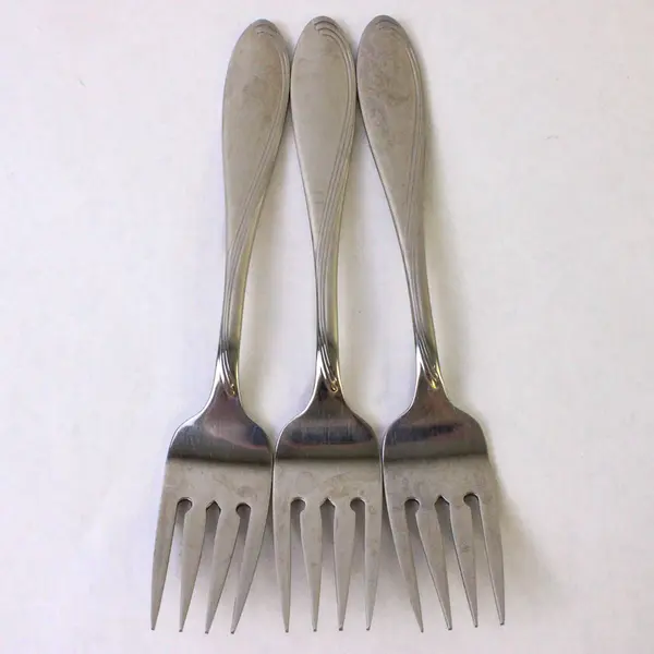 Lot of 3 Oneida Camber Cresta Windswept Scroll Pattern Stainless Salad Forks