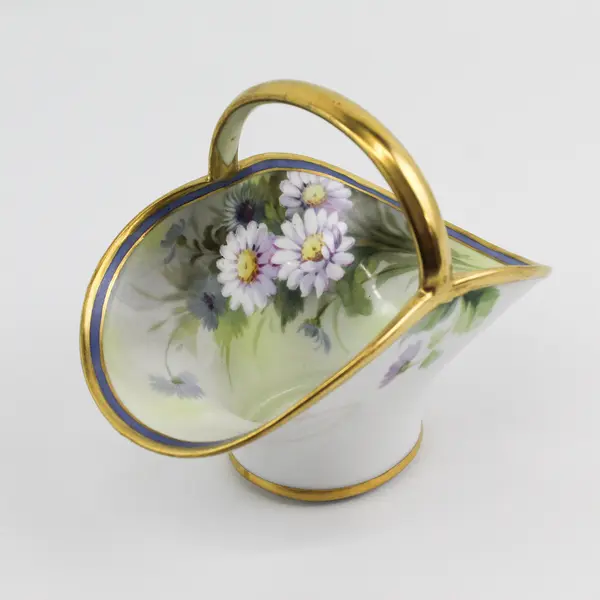 Hand Painted Nippon Daisy Pattern Porcelain Basket