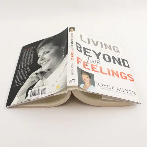Living Beyond Your Feelings by Joyce Meyer 2011 1st Edition Hardcover DJ Good