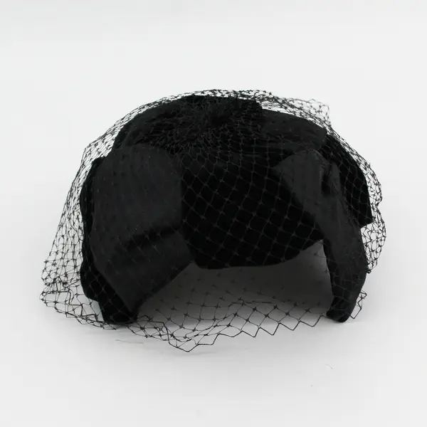 Vintage 1950's Union Made Cocktail Hat Black Silk And Velvet With Netting
