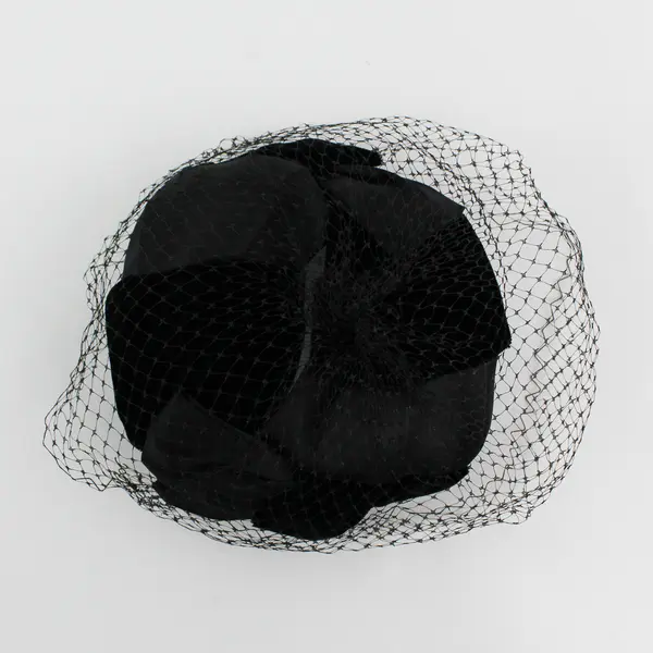 Vintage 1950's Union Made Cocktail Hat Black Silk And Velvet With Netting