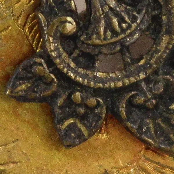 Antique Brass-Colored Hair Comb Design Shank Picture Button 3/4"