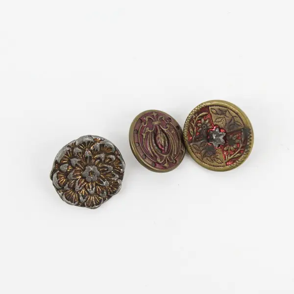Lot of 8 Antique VTG Metal Shank Picture Buttons 3/8" to 3/4"