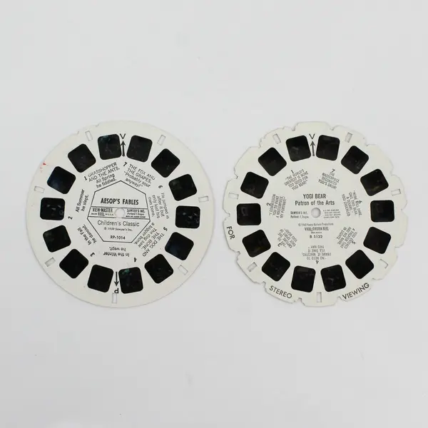 Lot Of 2 View-Master Children's Reels Yogi Bear B 5122 Aesop's Fables RP-1014