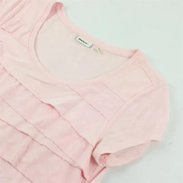 DKNYC Solid Baby Pink Short Sleeve Shirt Top Polyester/Viscose Women's Size M