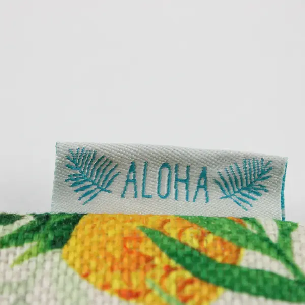 Island Crew Aloha Hawaii Burlap Coin Purse Zip  Pineapple Print Chain Clasp