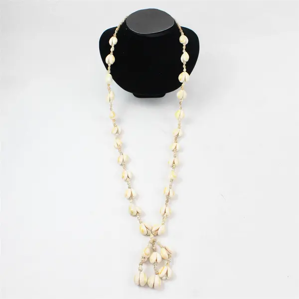 Lot of 4 Shell Necklaces Tropical Hawaiian Tiny Shell Seashell Summer Necklace