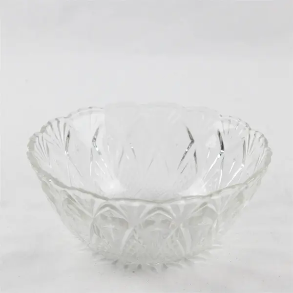 Godinger Clear Pressed/Cut Glass Bowl Scalloped Edge Bowl 6" Round 2.5" Tall