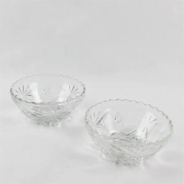 Lot Of 2 Anchor Hocking Prescut Clear Glass Small Bowls 5.5" Diameter 2.5" Tall