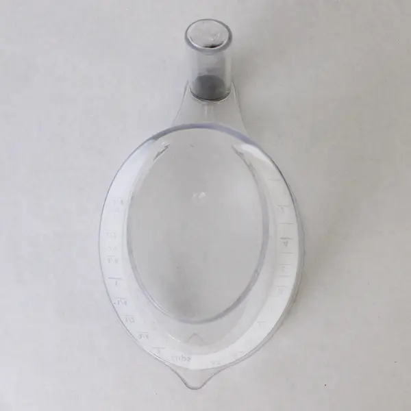 OXO Good Grips Angled Measuring Cup Clear Plastic - Used