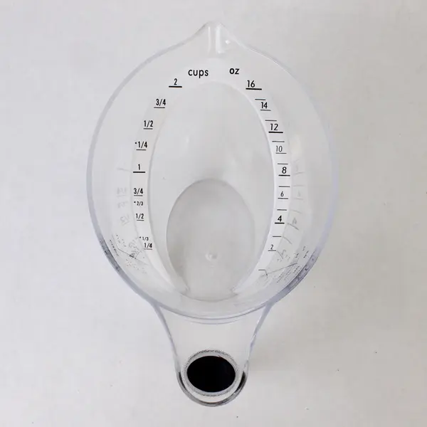 OXO Good Grips Angled Measuring Cup Clear Plastic - Used