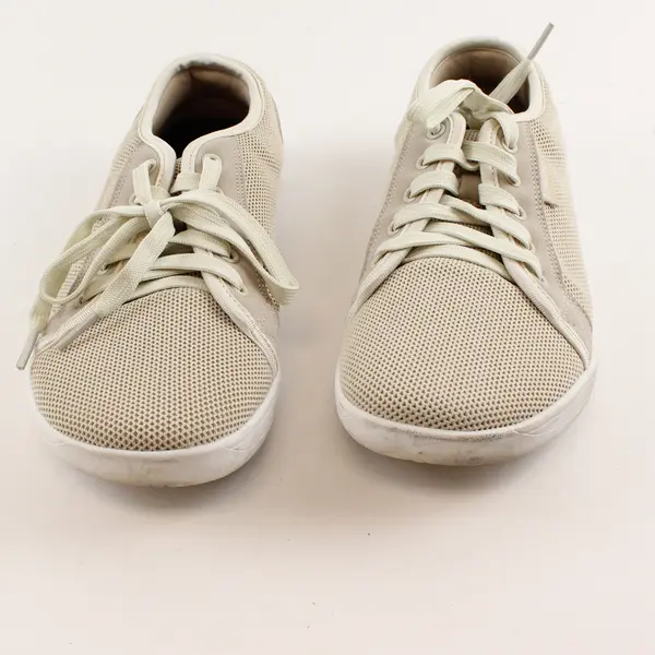 Widestep Beige/Cream Knit Barefoot Lace-Up Sneaker Shoes Women's Size 8.5