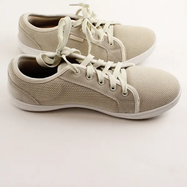 Widestep Beige/Cream Knit Barefoot Lace-Up Sneaker Shoes Women's Size 8.5