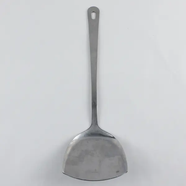 18/0 Stainless Steel Wok Spatula W/ Long Handle Made in China Used Condition