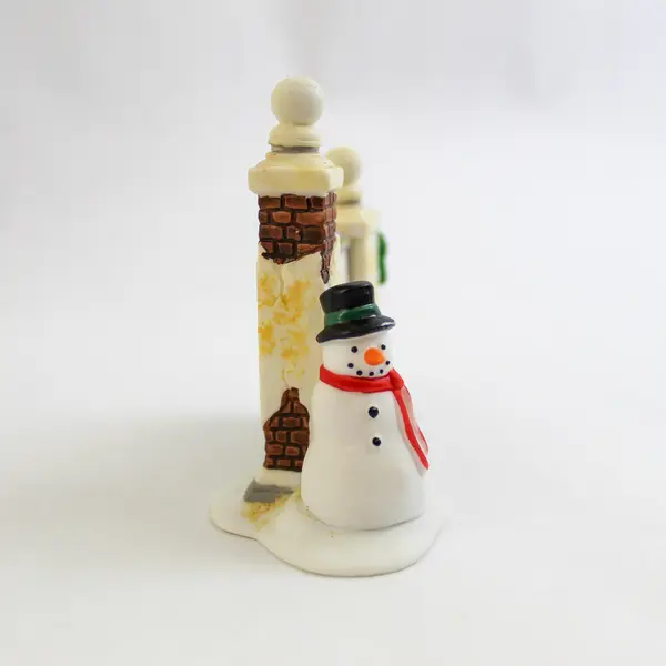 Department 56 Village Sign with Snowman #55727 Hand-Painted in Box