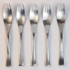 Lot Of 5 Cambridge Silver Strata (Stainless) Pattern Flatware Salad Forks 7.25"