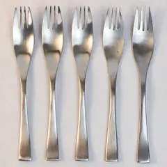 Lot Of 5 Cambridge Silver Strata (Stainless) Pattern Flatware Dinner Forks 8.25"