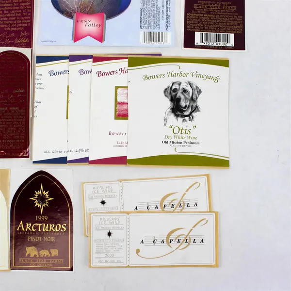 Lot Of 13 Michigan Fine Wine Labels 1998-2002 Unused