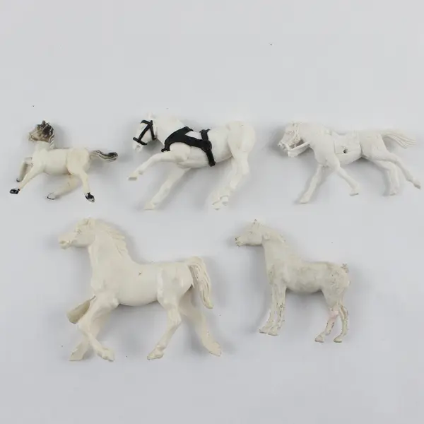 Vtg 1950's Marx Sears Heritage Fort Apache Playset Pieces - 27 horses